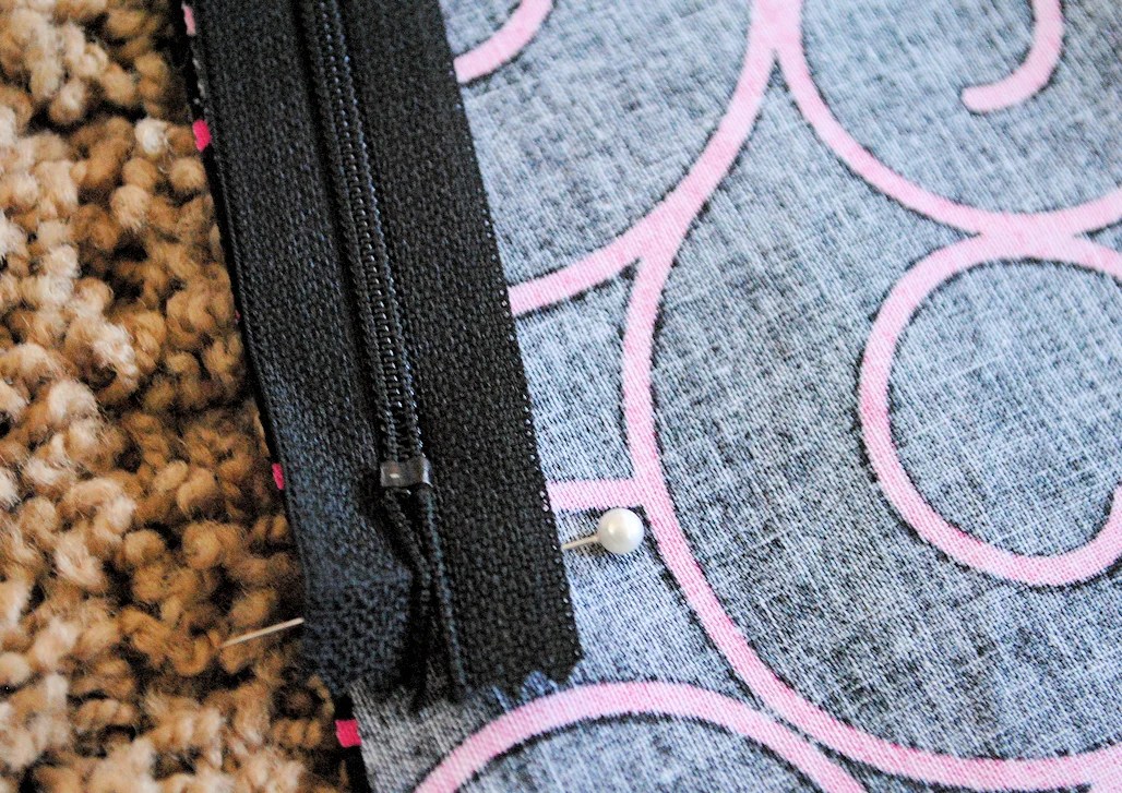 Learn to Sew How to Sew a Zipper