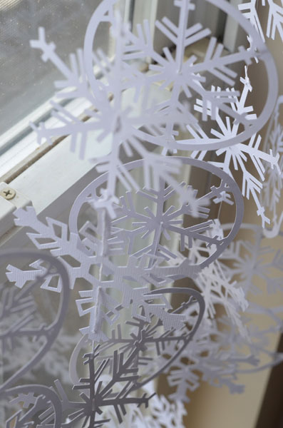 Snowflake curtains create and babble