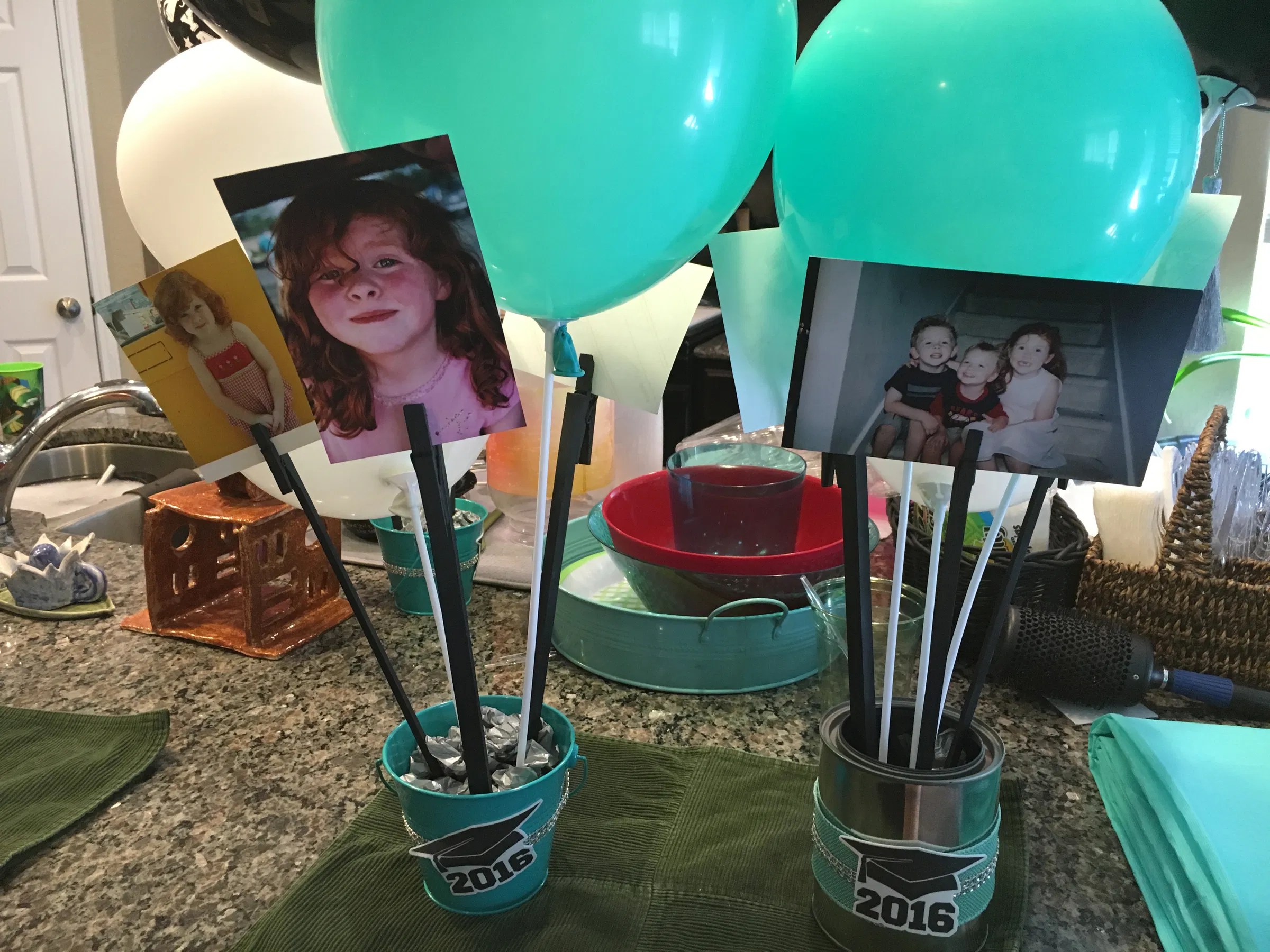 Graduation Party Ideas - Create Art with ME, image size:2400x1800