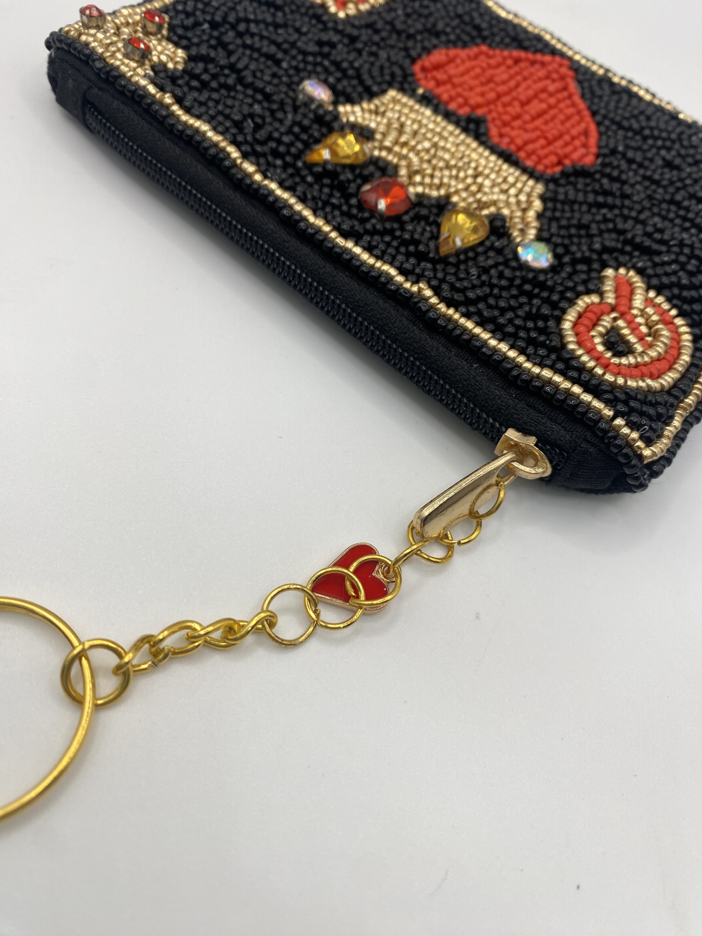 Queen of Hearts Beaded Coin Purse