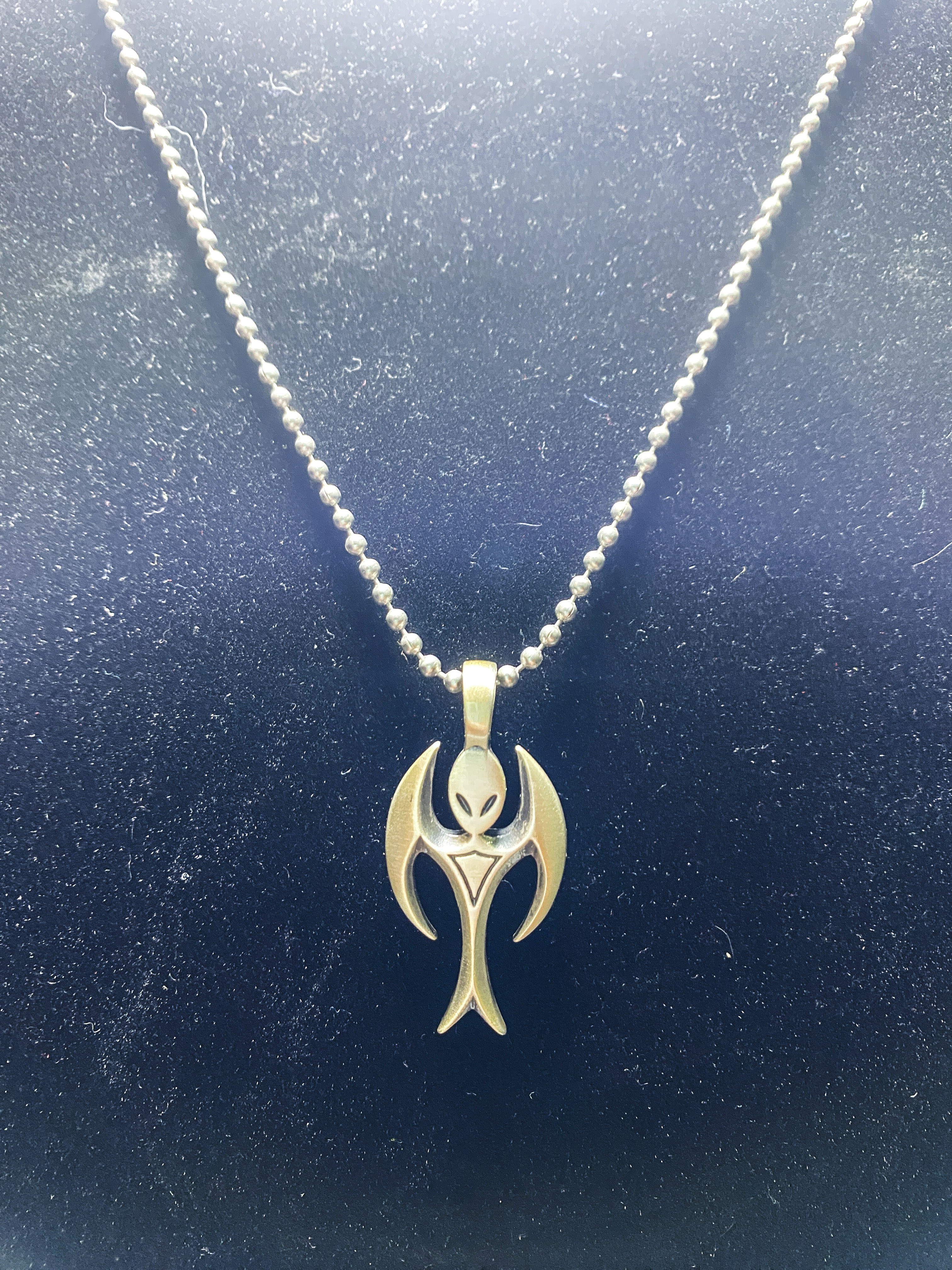 Bico Alien Angel Pendant