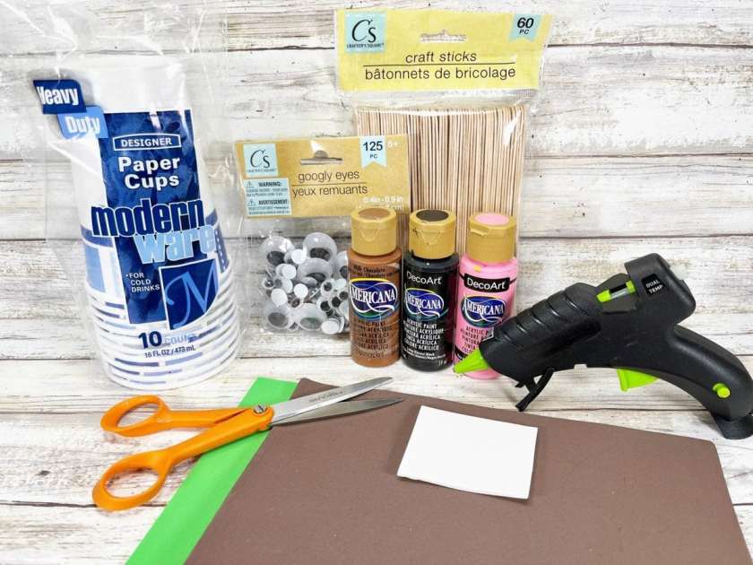 Dollar Tree Groundhog Craft Stick Creatively Beth #creativelybeth #dollartree #craft #diy #groundhog #groundhogday #craftsticks #popsiclesticks #kid #popsiclestick #craftstick