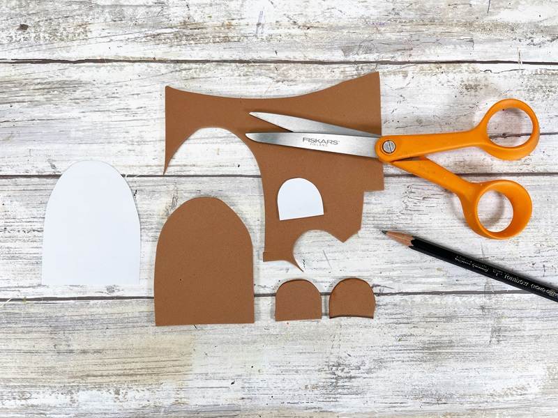 Dollar Tree Groundhog Craft Stick Creatively Beth #creativelybeth #dollartree #craft #diy #groundhog #groundhogday #craftsticks #popsiclesticks #kid #popsiclestick #craftstick