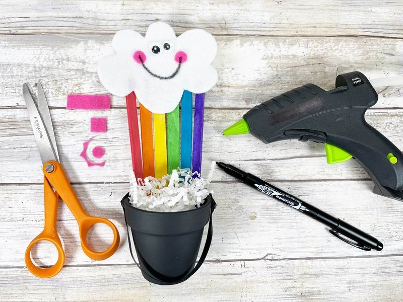 Dollar Tree Rainbow Pot of Gold Candy Treat Cup Creatively Beth #creativelybeth #dollartree #rainbow #potofgold #stpatricksday #craftstick #claypot #popsiclestick #kids #craft #diy