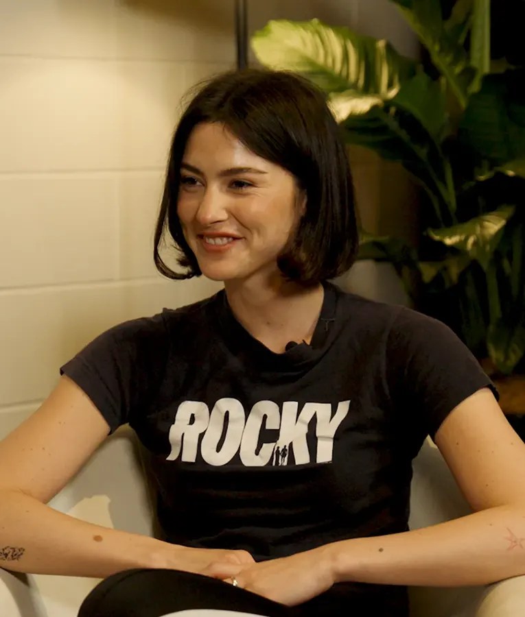 Gracie Abrams グレイシーエイブラムス Tシャツ 新品S Tops - Gracie Abrams Official Store