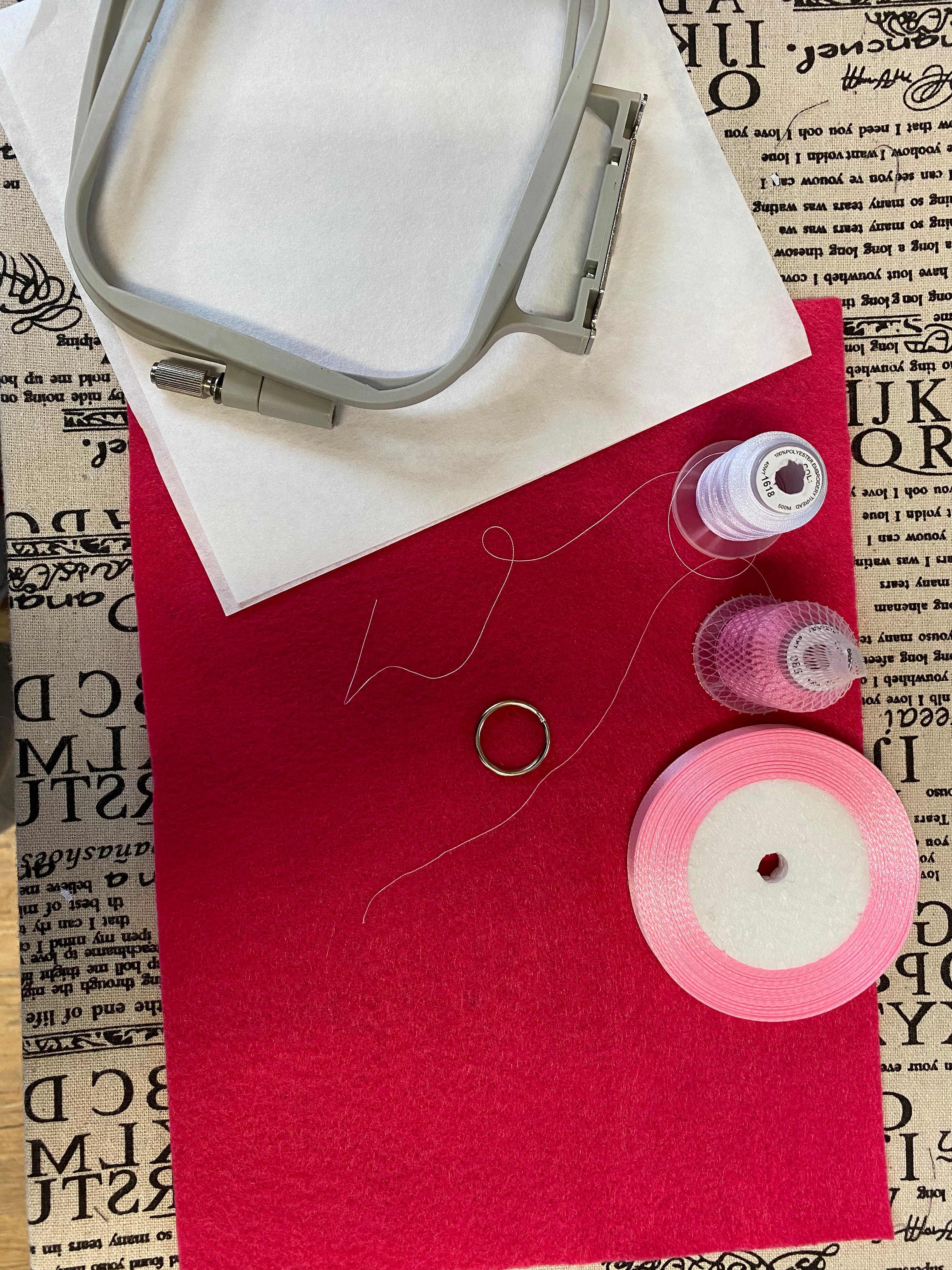 Dog Mom Feltie Keychain