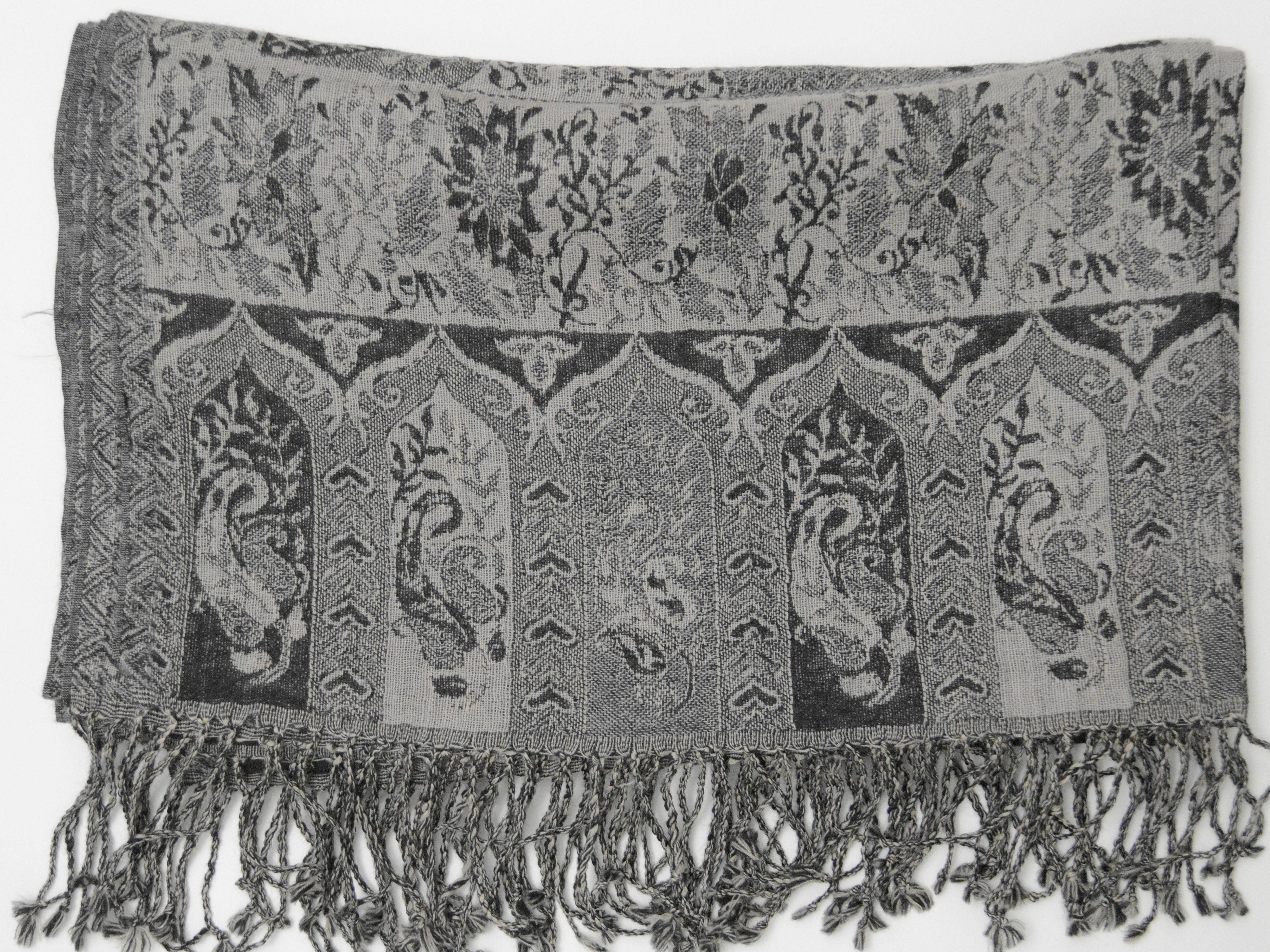 Paisley Jamavar  limited edition Classic fashion Shawl - Black