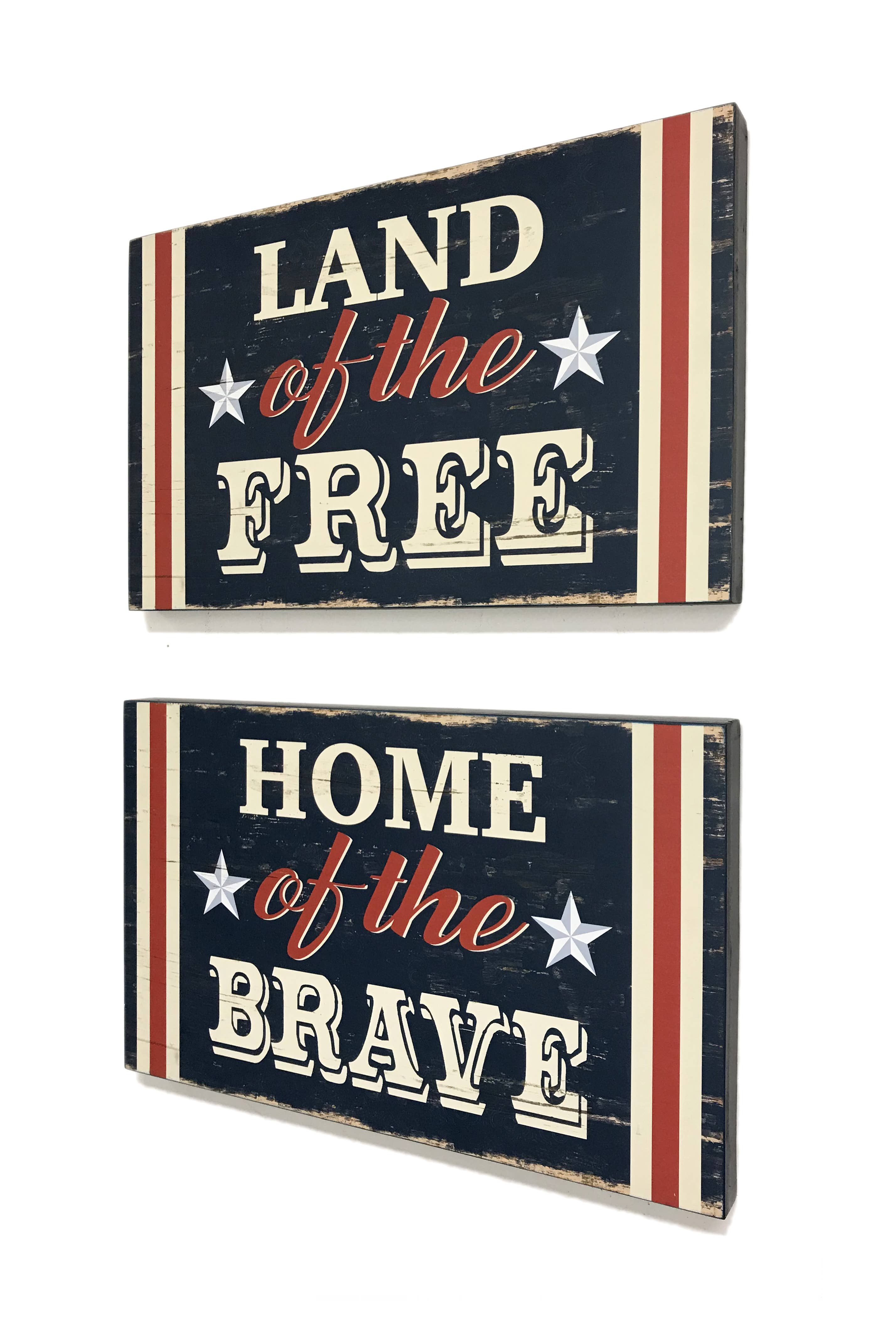 Set Of 2 Land Of The Free Home Of The Brave Wall Plaque