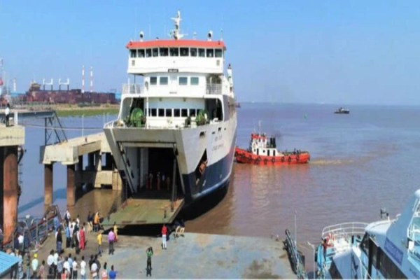 IWAI’s Guwahati Roadshow Ahead of India Maritime Week Ro-Ro vessels are to be deployed on the Ganga River
