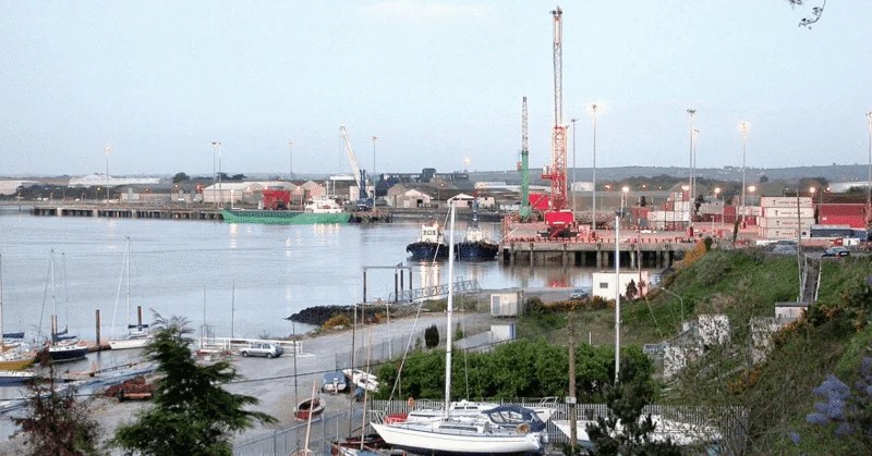 Explosion Injures Two Crew Members in Ireland Port