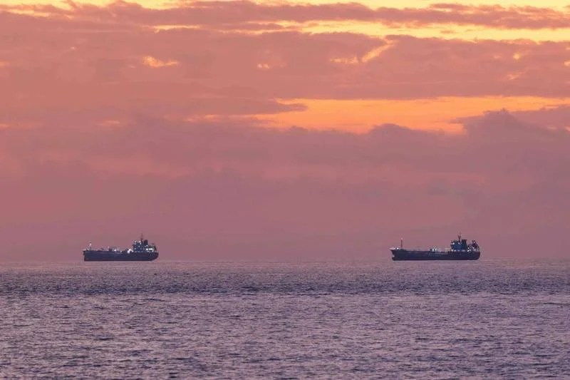 Ship Executives Push For Hormuz To Return To Normal