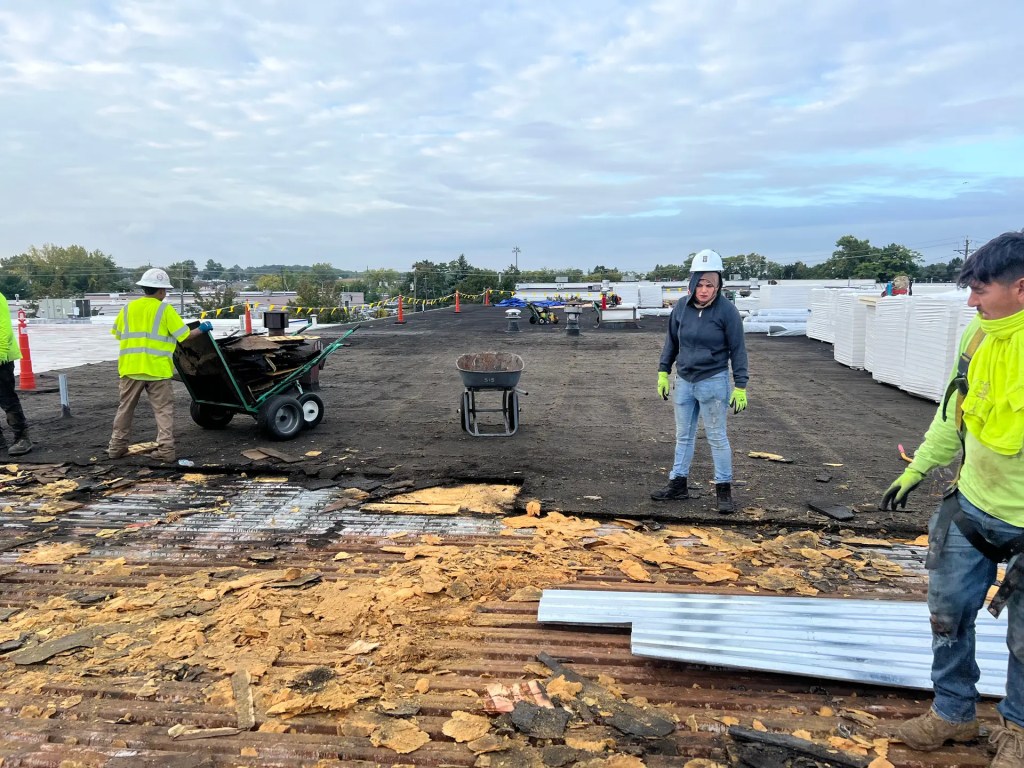 Construction site inspection and supervision during commercial project