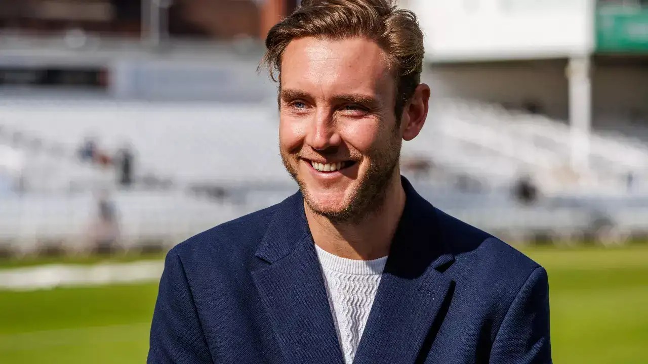 Stuart Broad gives Belt treatment to Brendon McCullum, Harry Brook while England is struggling in Odis