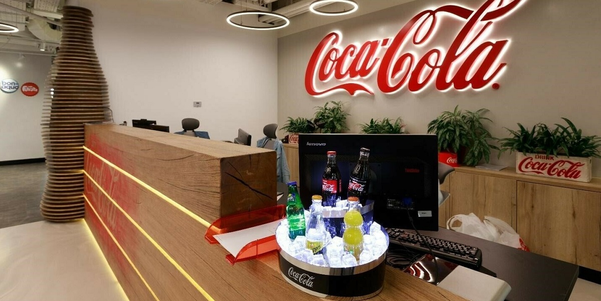 Coca-Cola, название, Россия, Мултон