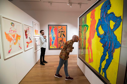Buying Art Online Goes Mainstream