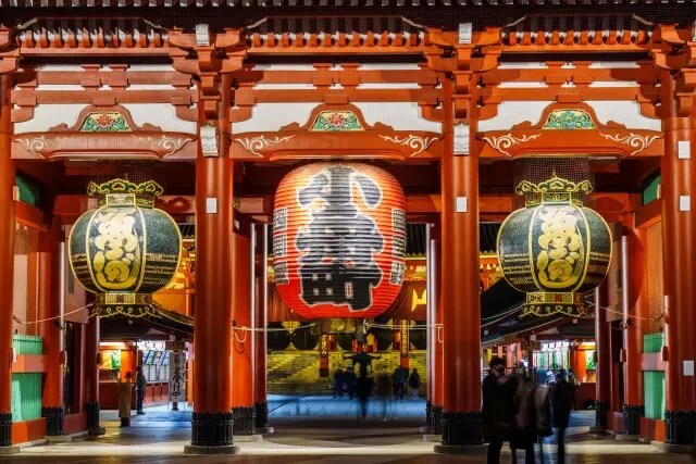 Tokyo Inner Ward Population Hits 9.8 Million as Density Reaches 15,600