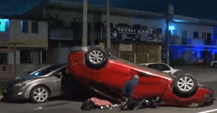 FOTOS: Automovilista se duerme al volante y choca contra unos vehículos ...
