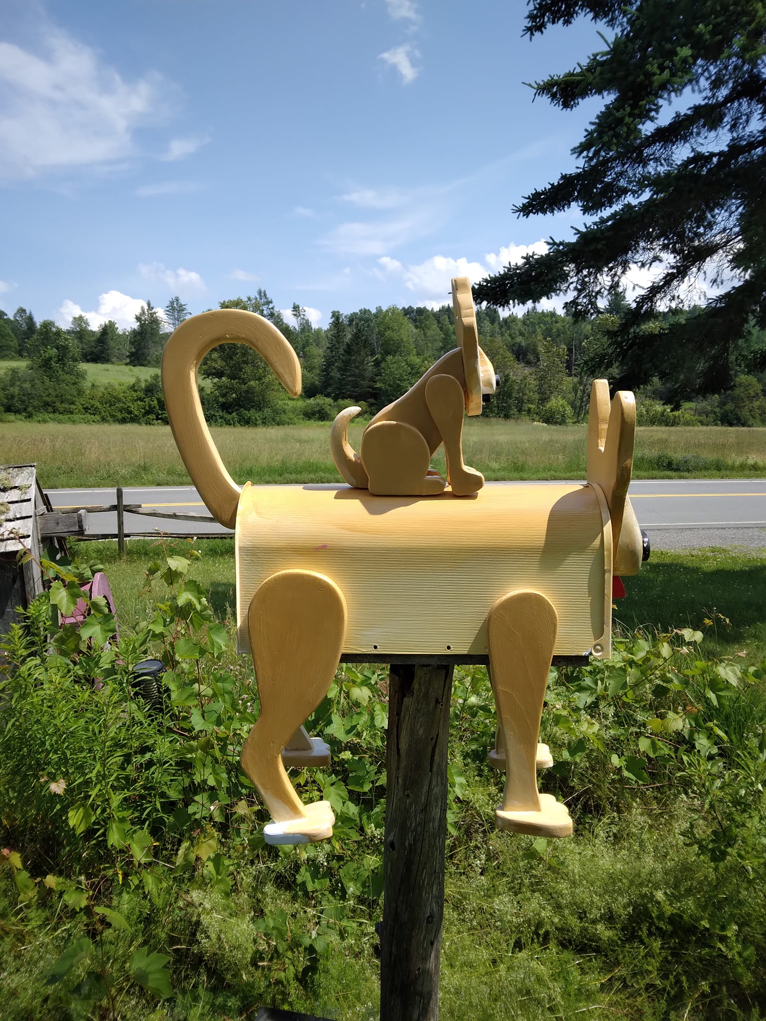 German sheherd and little dog mailbox - Crossknots Woodworking