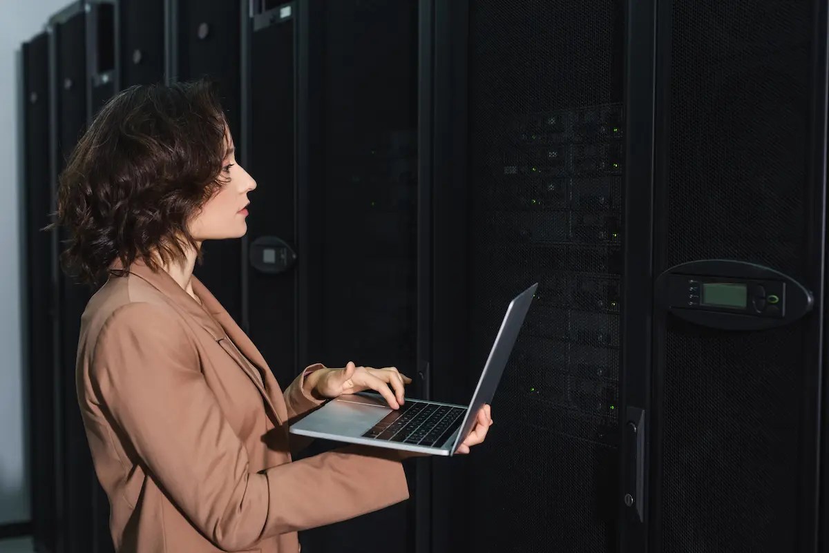 it management in business