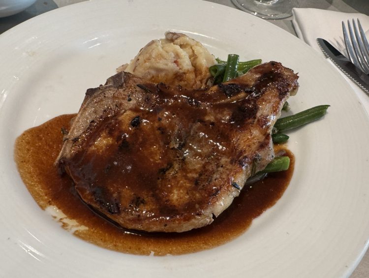 Carnival Venezia Food Tour - Free and Specialty Restaurant Guide