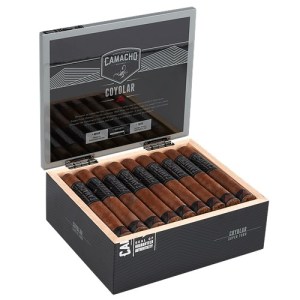 Camacho Coyolar Cigars