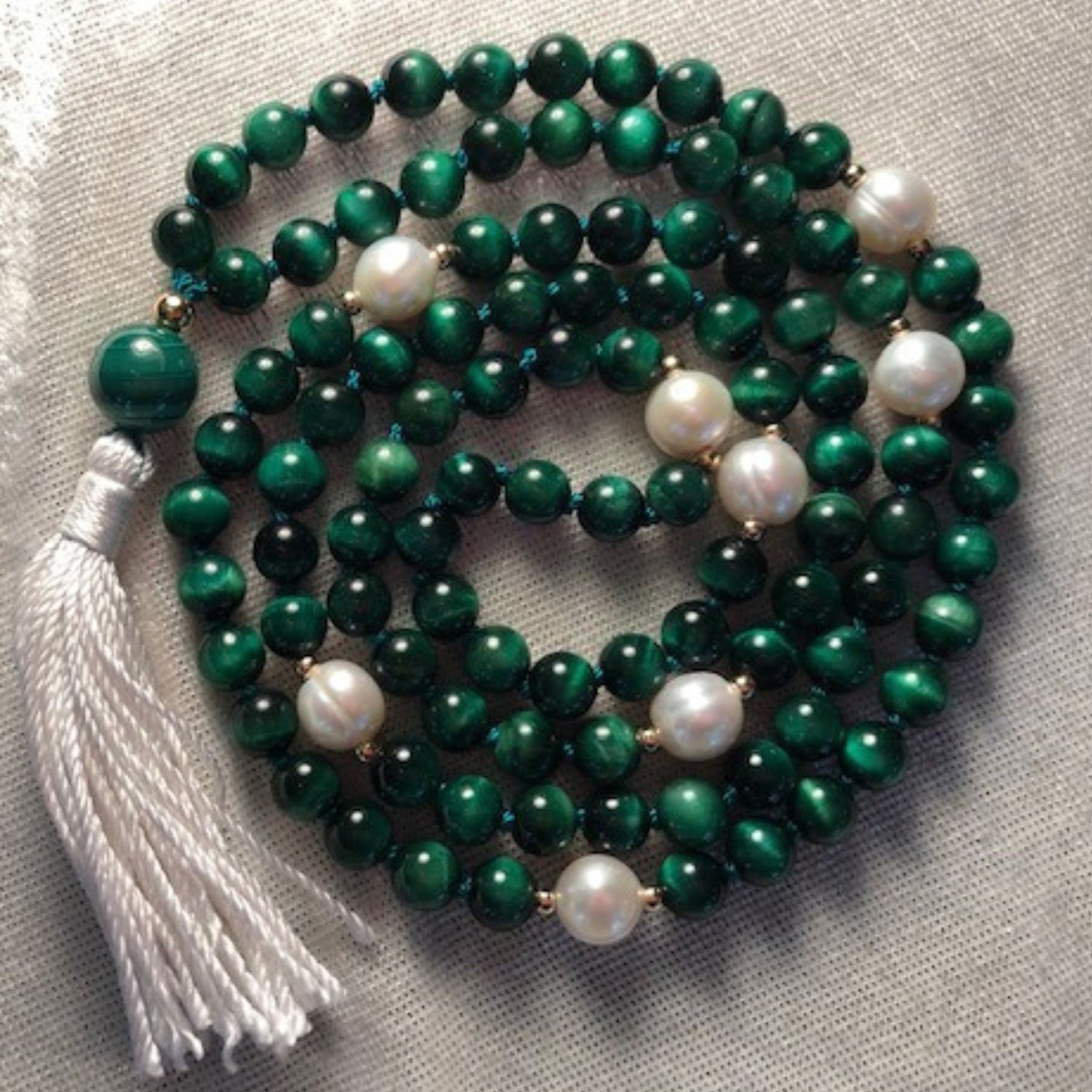 Malachite w/Pearl Mala – Crystal Hermitage