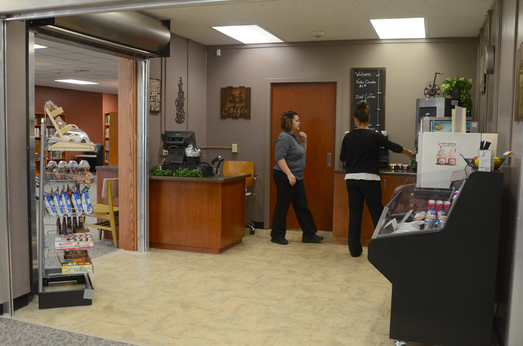 Coffee shop opens, brews interest with students, faculty The CSC