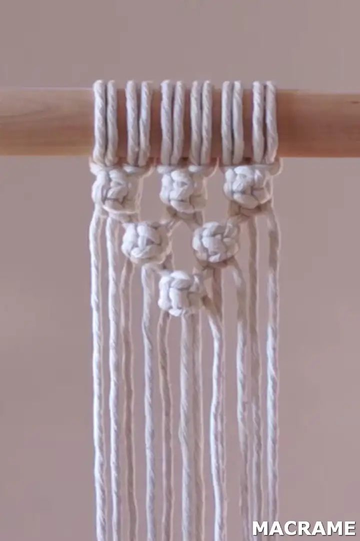 Macrame Tutorial Berry Knot - Premium Gradient Design Gallery - 4K