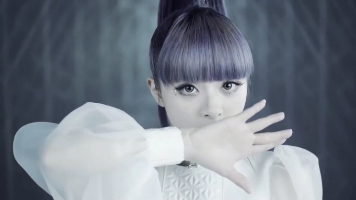 bb83e8921e82b3bbf855d69b6ea3477a