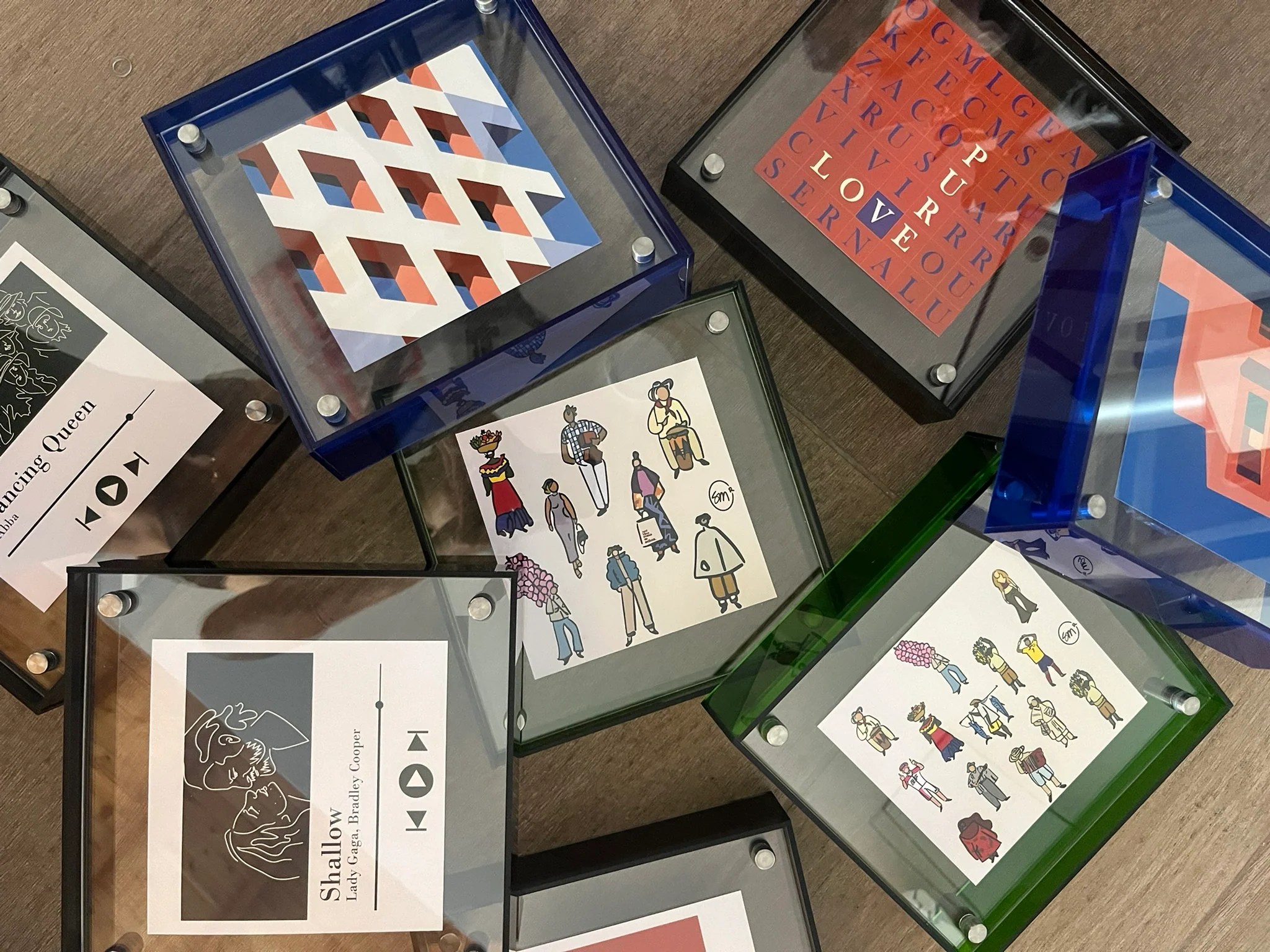 Cuarte Colombia Home - Dark Art Collection - High Resolution Quality