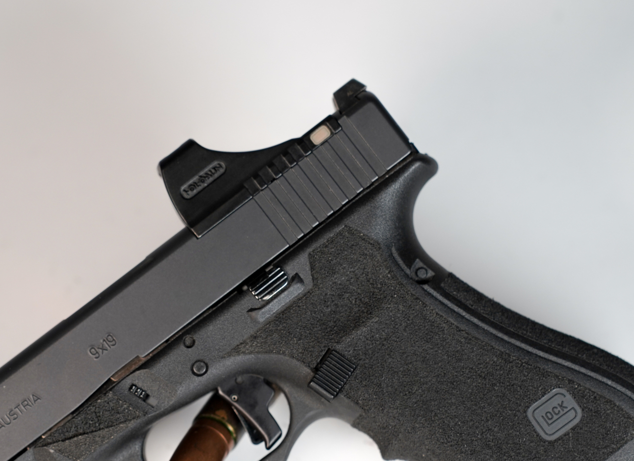 Holosun SCS MOS GREEN – Full Size MOS Glock – 2 MOA Dot & 32 MOA