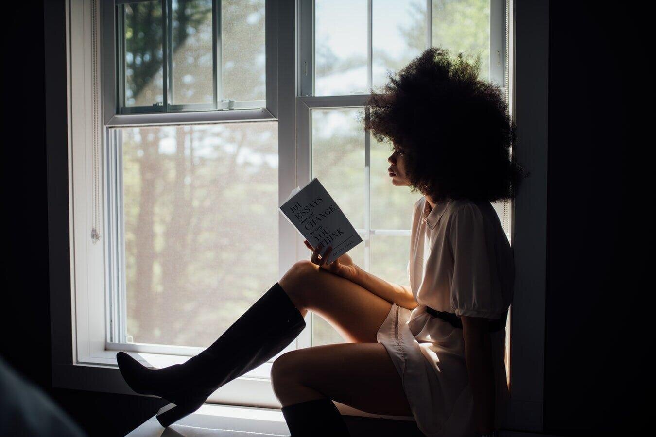 7isoljzt5nhinesmwcwc2hqtne - 5 poemas de hilda doolittle para entender la soledad y el amor