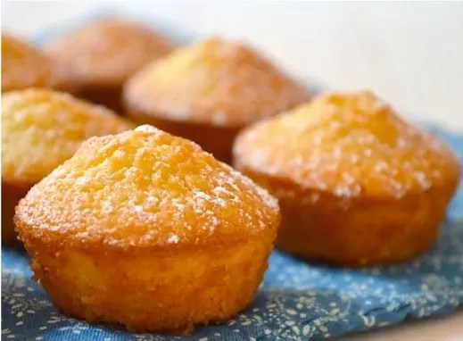 Visitandines, petits gâteaux aux amandes