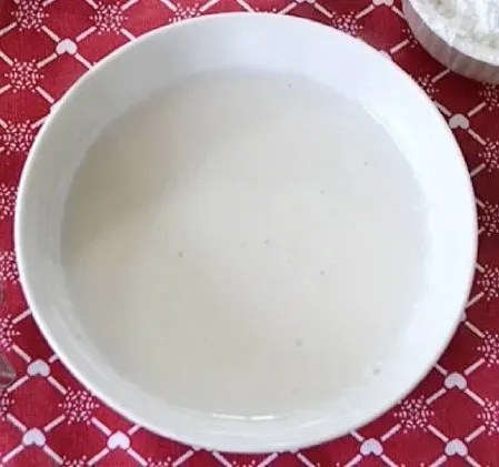 glaçage à l'eau pour biscuits et gâteaux