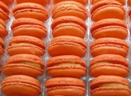 Coques de macarons à la meringue italienne, lisses et régulières