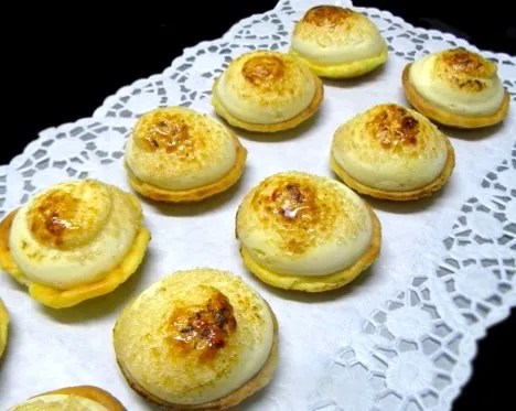 Puits d'amour à la crème chiboust caramélisée
