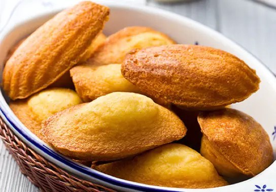 madeleines de Liverdun à l'ancienne, dorées avec leur bosse