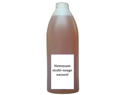 Nettoyant multi-usage naturel au savon noir dans un flacon vaporisateur