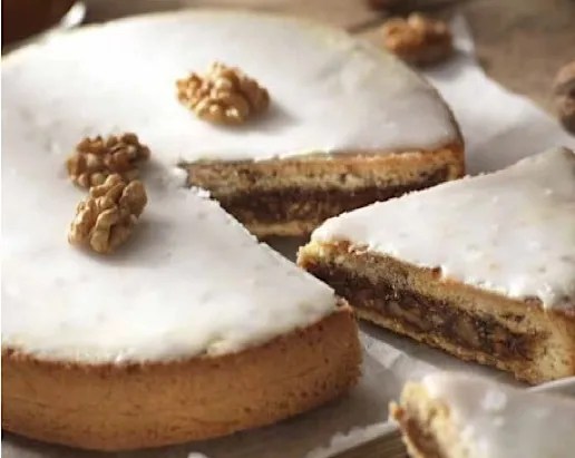 pastissou du Lévézou, gâteau aux noix à la pâte sablée et crème de noix caramélisées