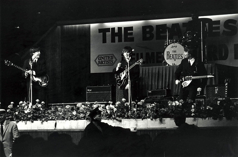 cover_the_beatles_60s1