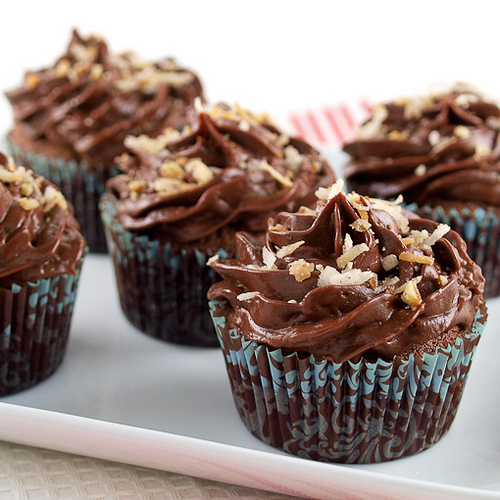 Chocolate Italian Wedding Cupcakes