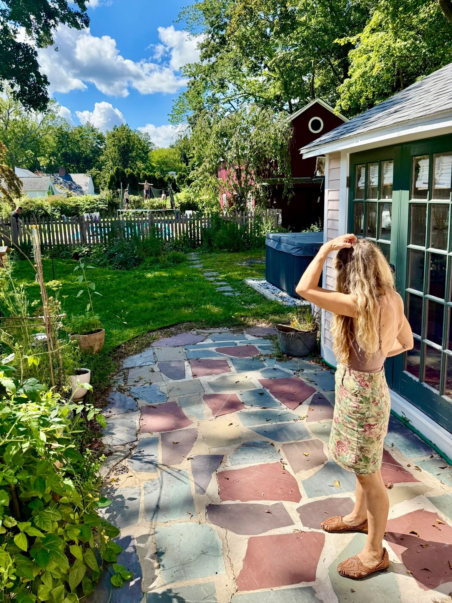 Sharon Beesley garden