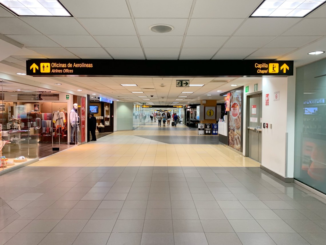 Corredor do Aeroporto de Lima