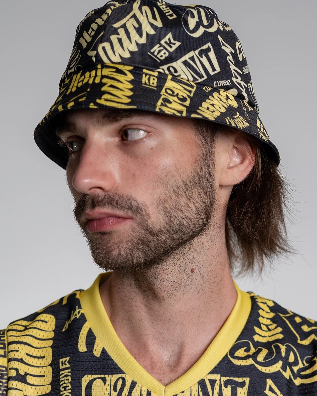 Bucket Hat Lettering Lateral