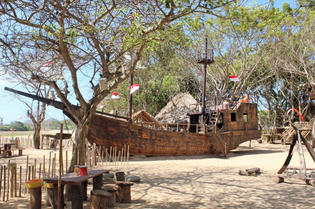 Pirates Bay, Nusa Dua Curious Plan