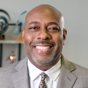 James Muhammad will depart Lakeshore Public Media to lead Classical California network - Vimarsana News