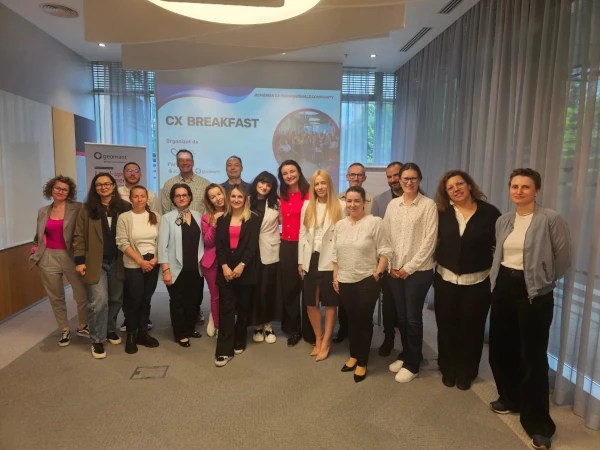 CX Breakfast May 2025 participants