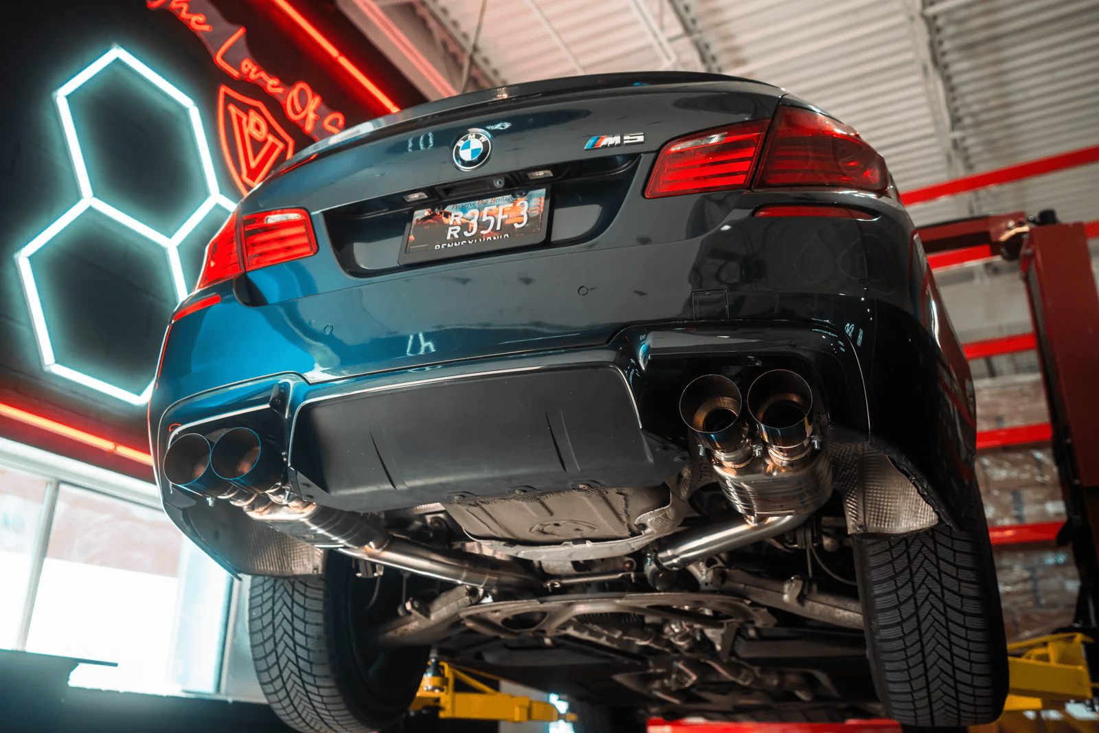 Valvetronic Designs BMW F10 M5 / F06 M6 Valved System