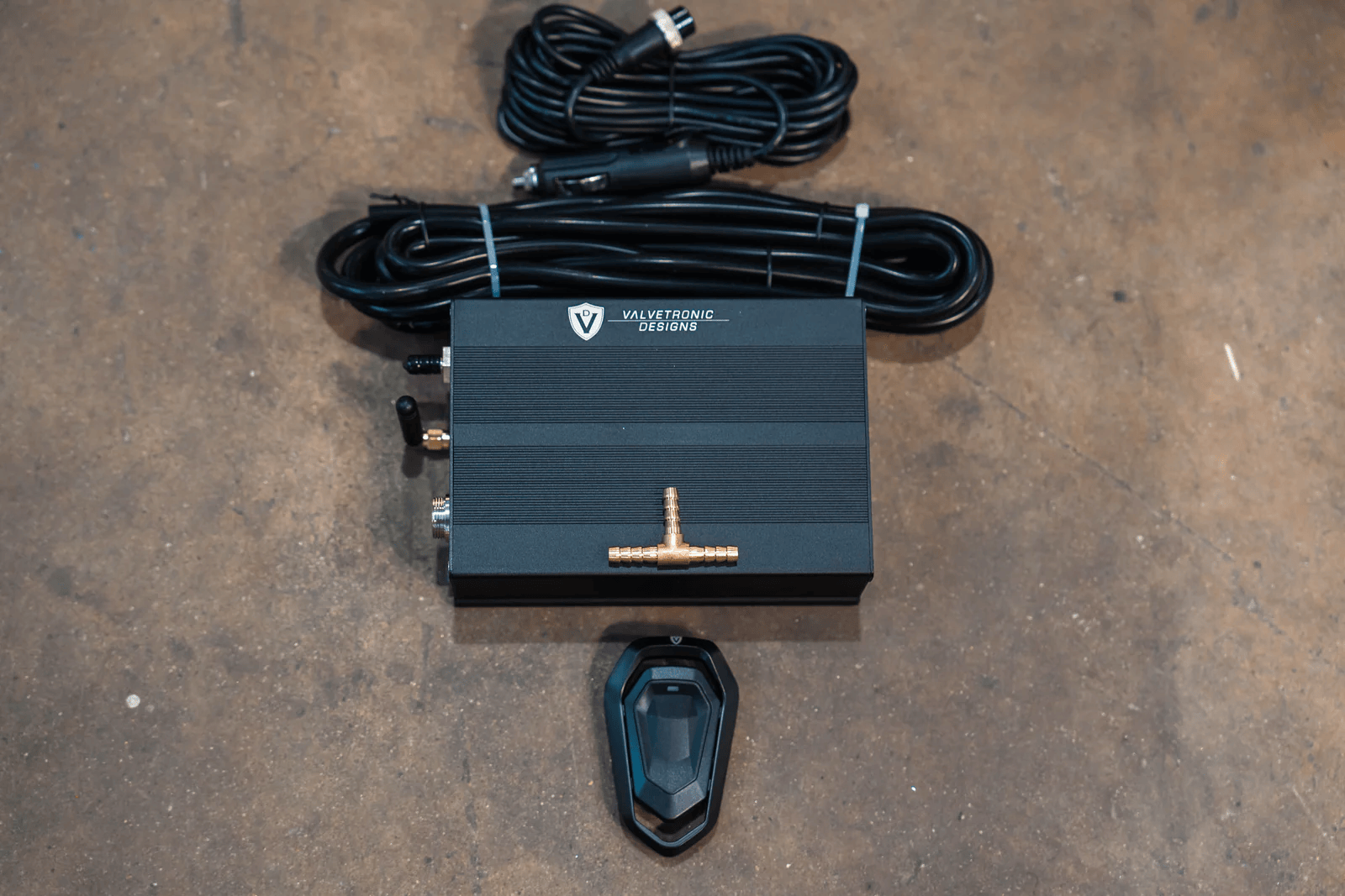 Valvetronic Designs Dodge Challenger / Charger V8 Valved System