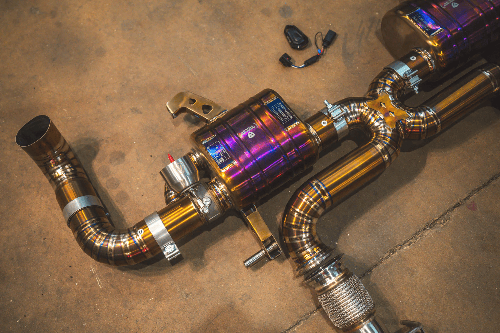 Valvetronic Designs Audi R8 True F1 / Valved System
